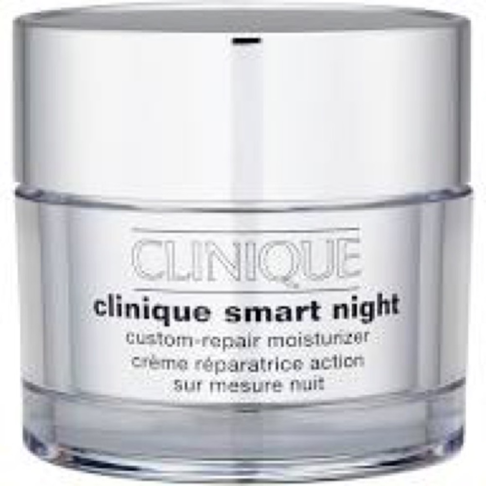 Clinique Smart night moisturizer